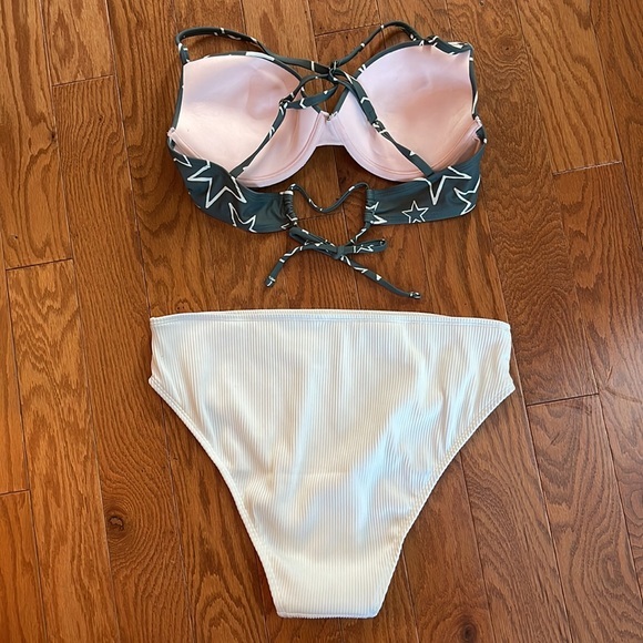 Mae Bikini Large‎ - Picture 3 of 13